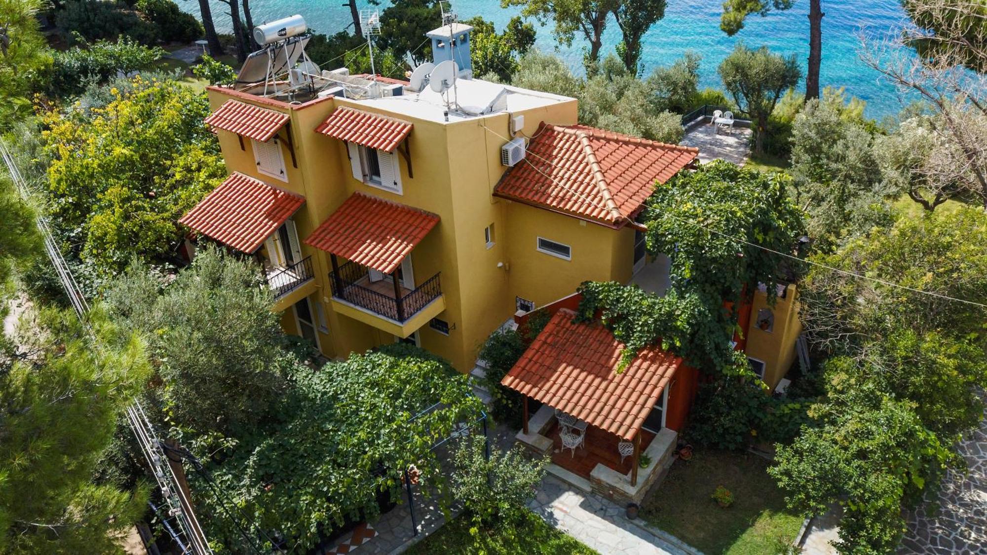 Mathesi Apartment Balcony Elia Nikitis Exterior photo
